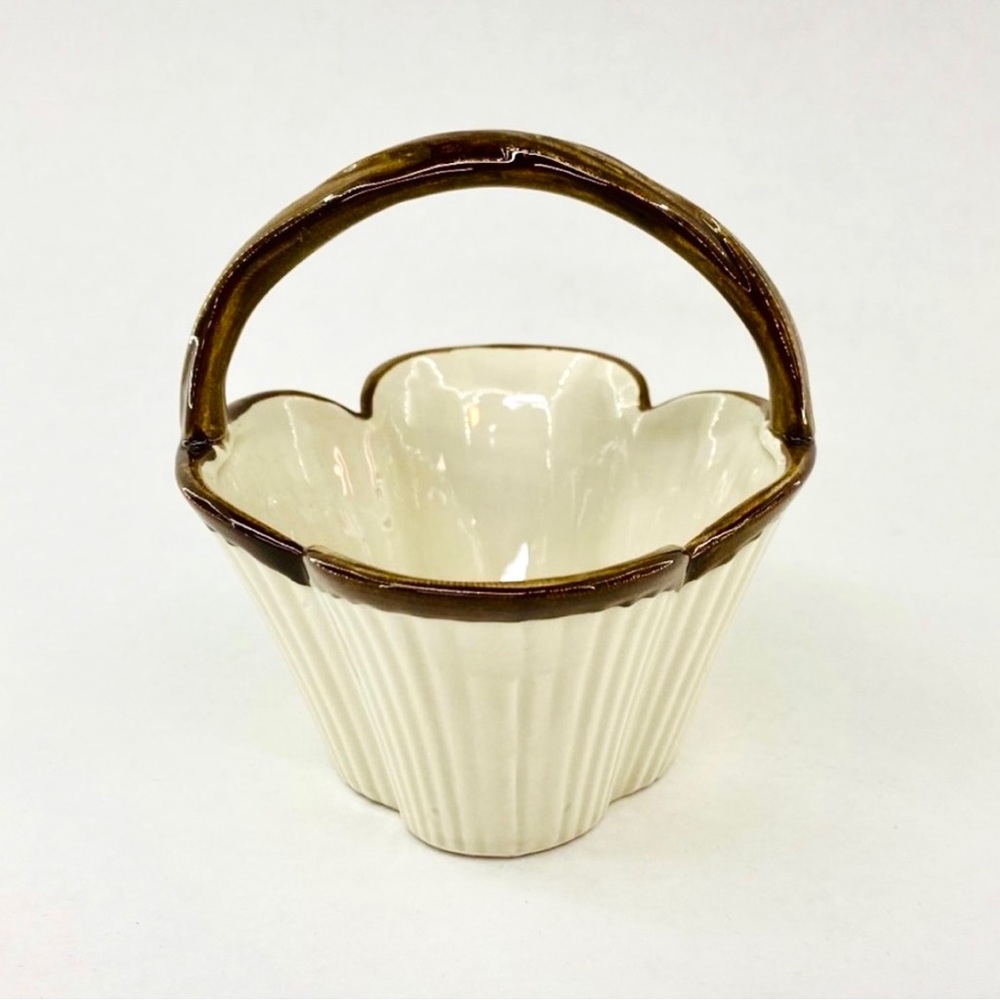 Vintage Fitz and Floyd Porcelain Cream and Brown Basket 1975